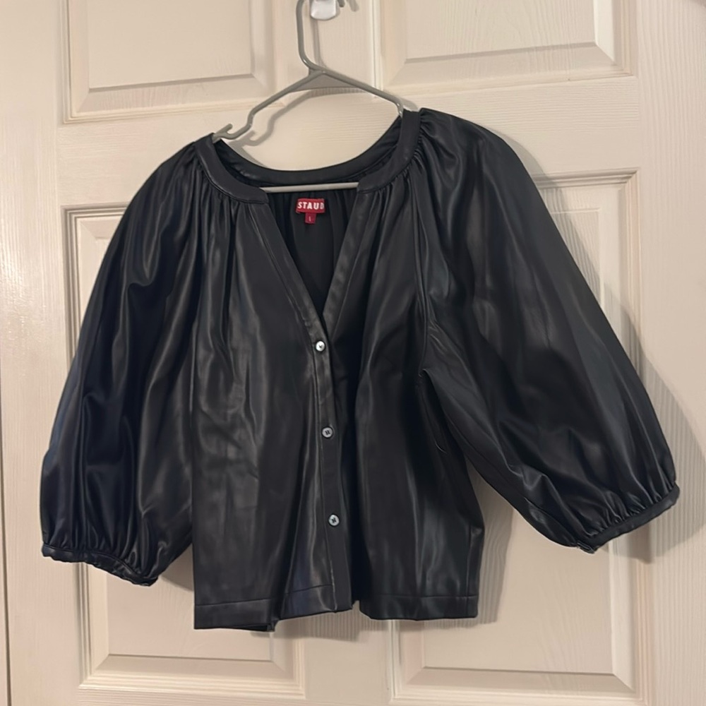 Staud
V-Neck Three-Quarter Sleeve Crop Top